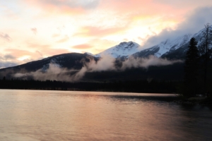 evening sky lake fog snow mountains 4k 1540133957