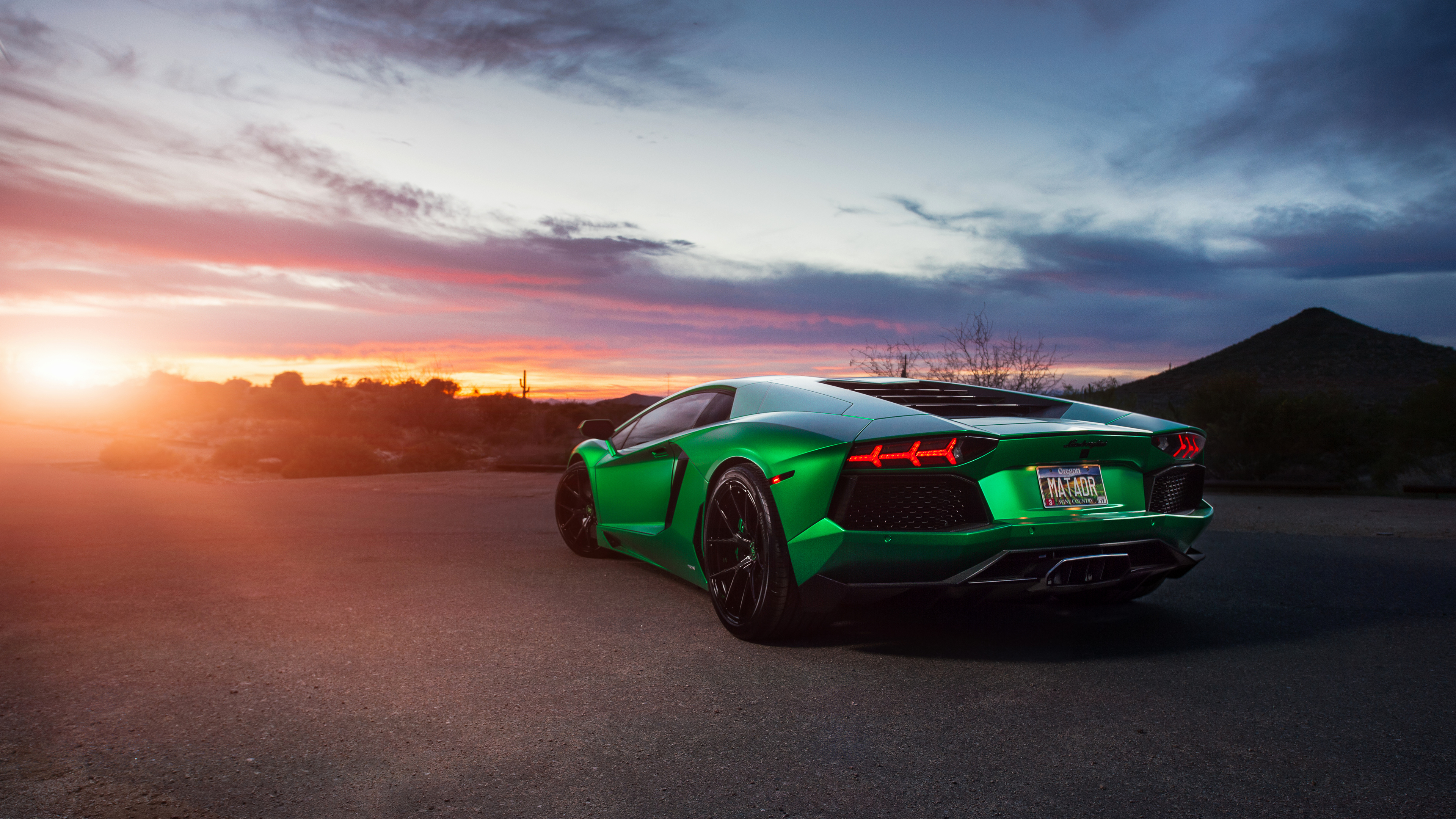 green lamborghini aventador 1539112050