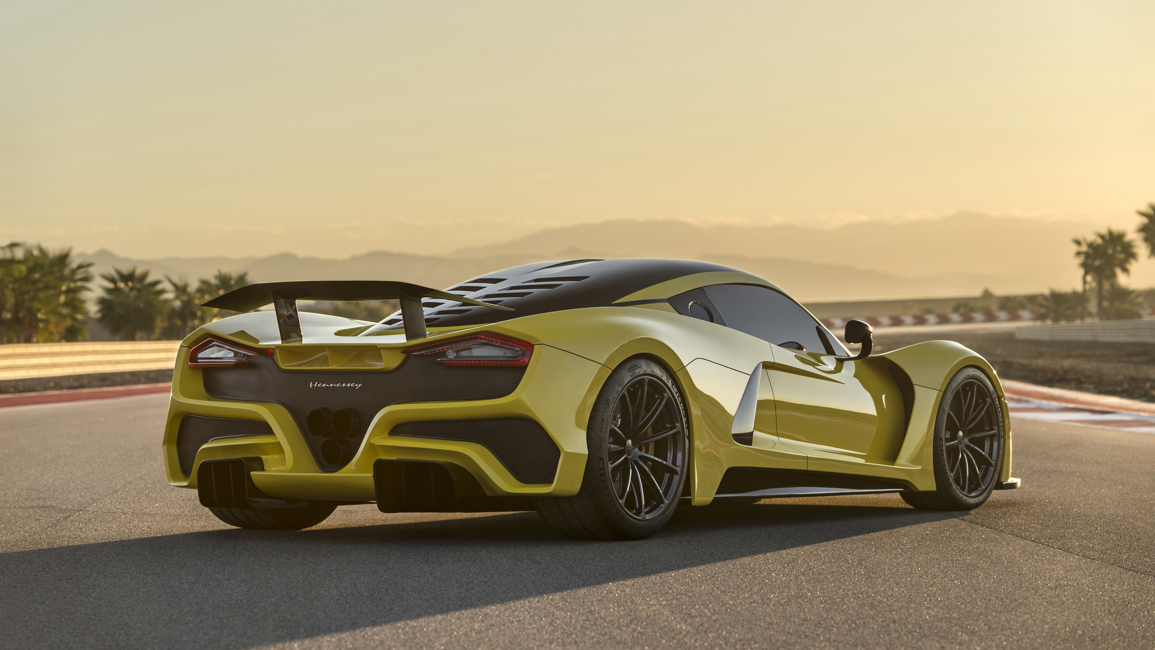 hennessey venom f5 2017 rear 1539107564