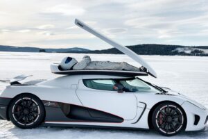 koenigsegg agera r and a stig on a ice lake 1539114333