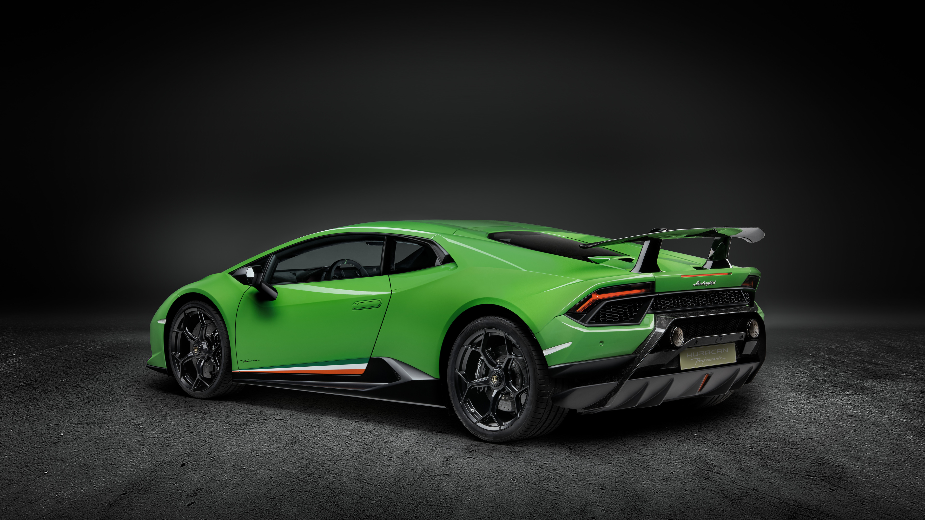 lamborghini huracan performante 2019 rear 1539111485