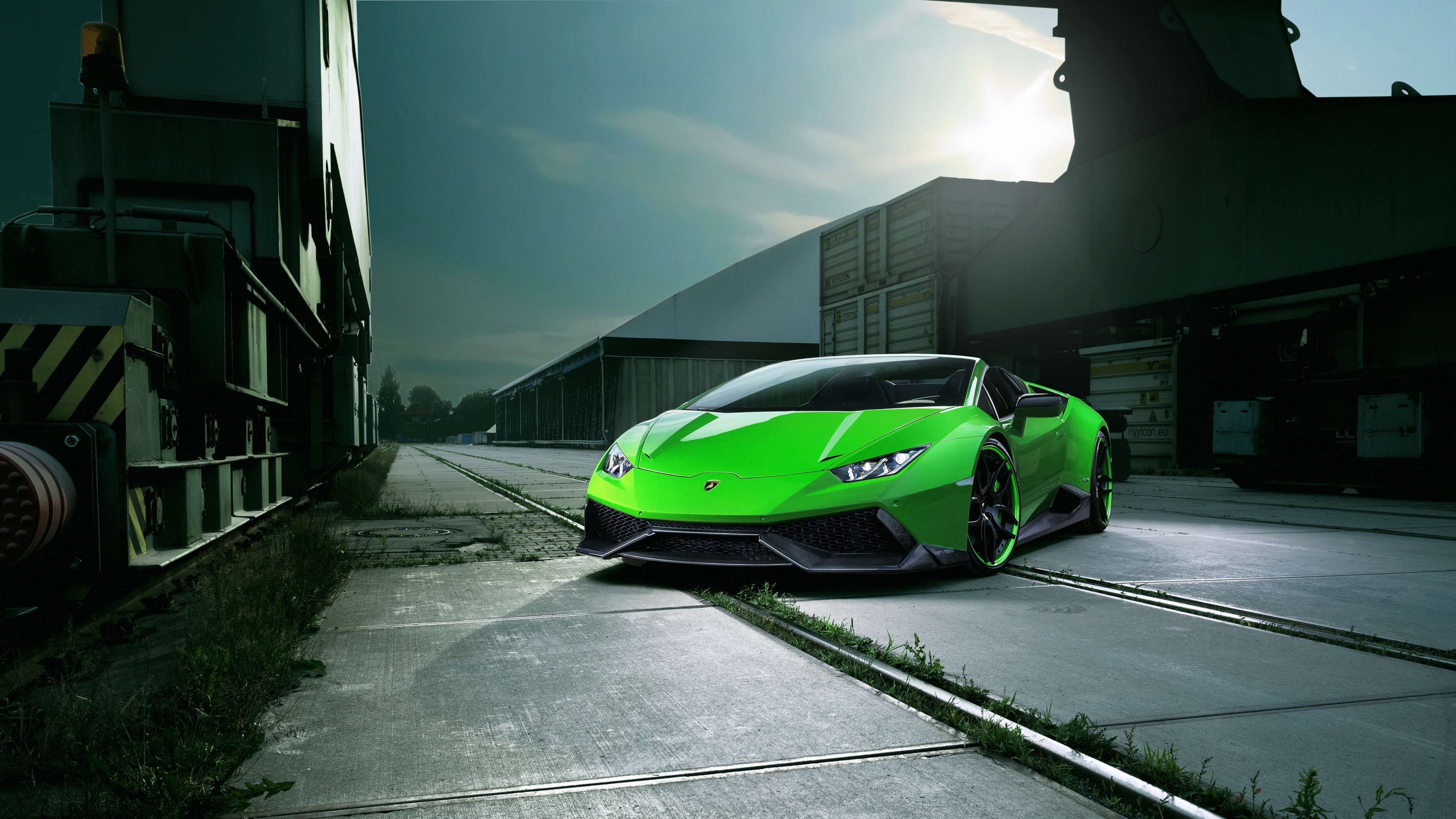 lamborghini huracan spyder green front view 4k 1538937099