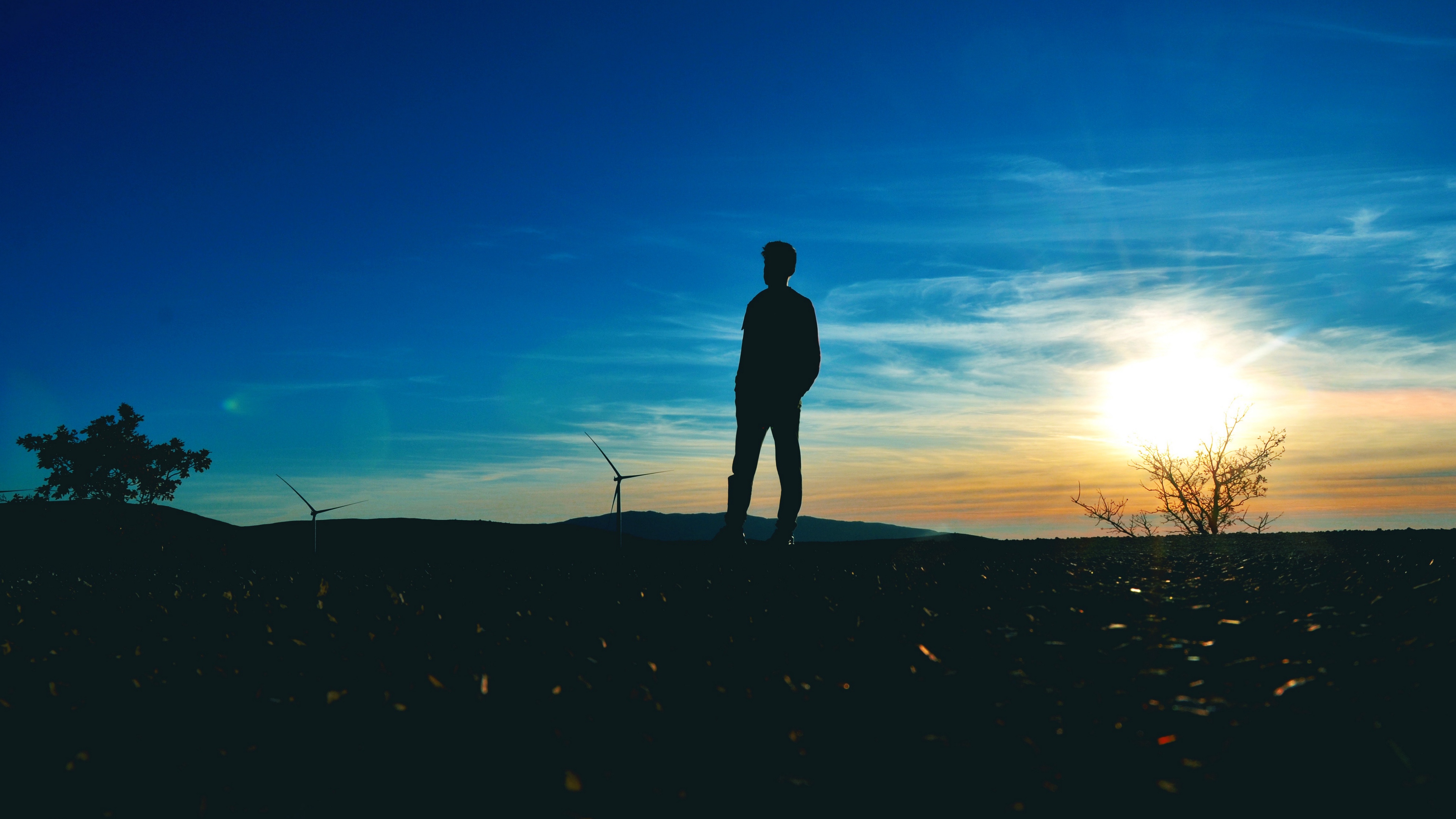 man silhouette horizon sunset 4k 1540576128