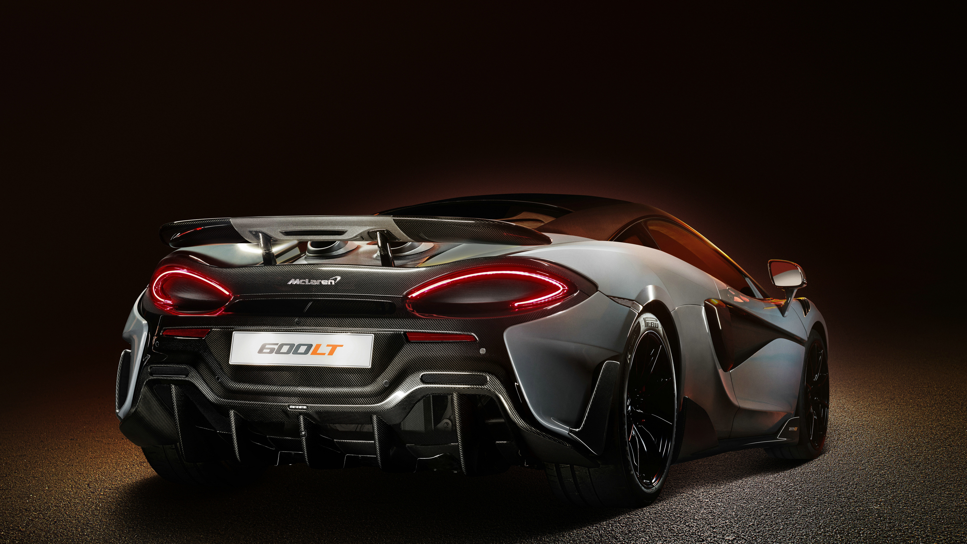 mclaren 600lt 2018 rear 1539112061