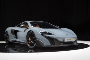 mclaren 675lt uk spec 2015 white side view 4k 1538934899