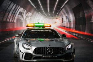 mercedes amg gt r f1 safety car 1539110427