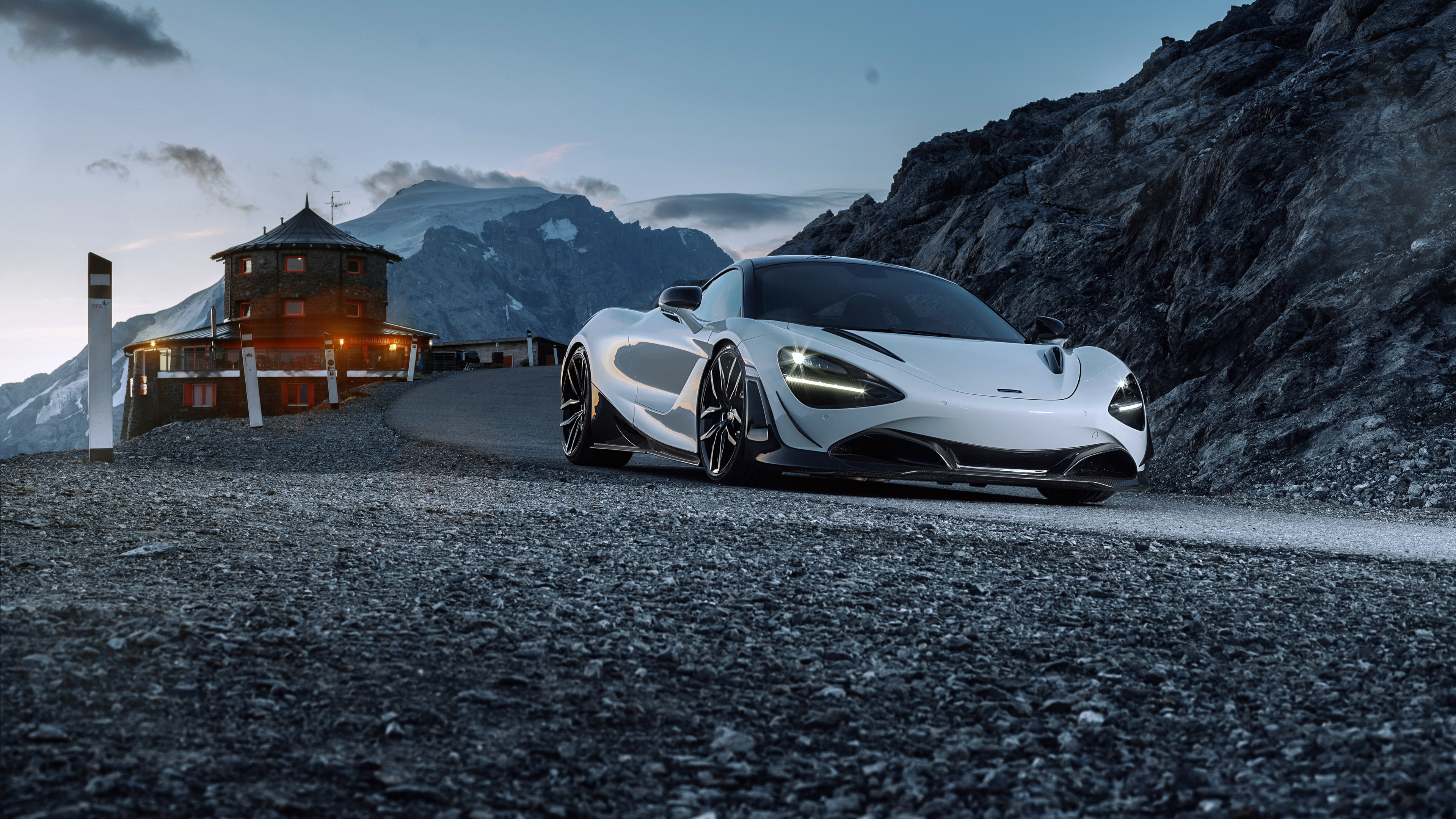 Aggregate more than 75 mclaren 720s wallpaper latest - in.cdgdbentre