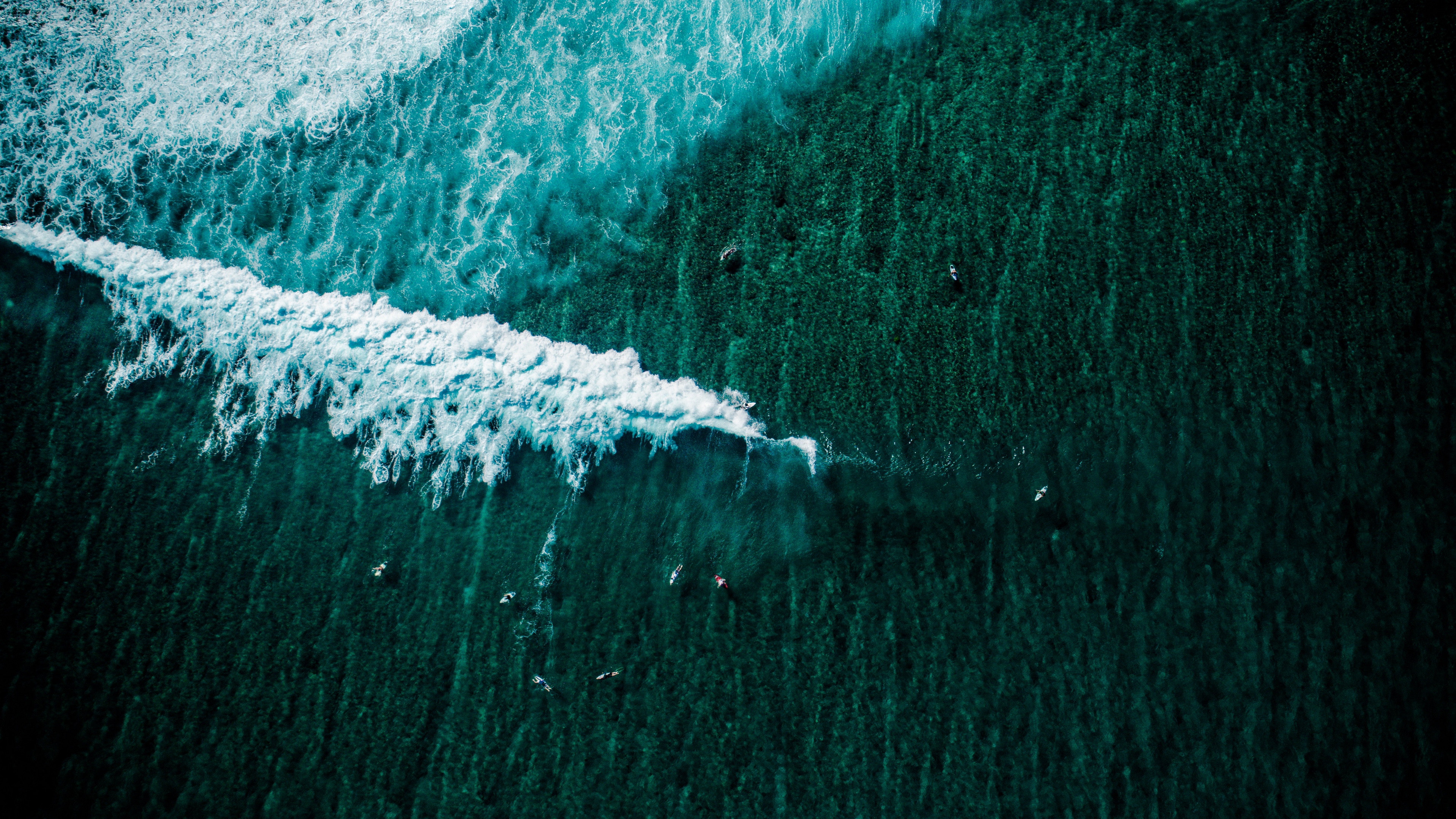 ocean surf aerial view boats 4k 1540145810