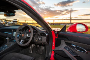 porsche 911 carrera gts coupe interior 1539108531