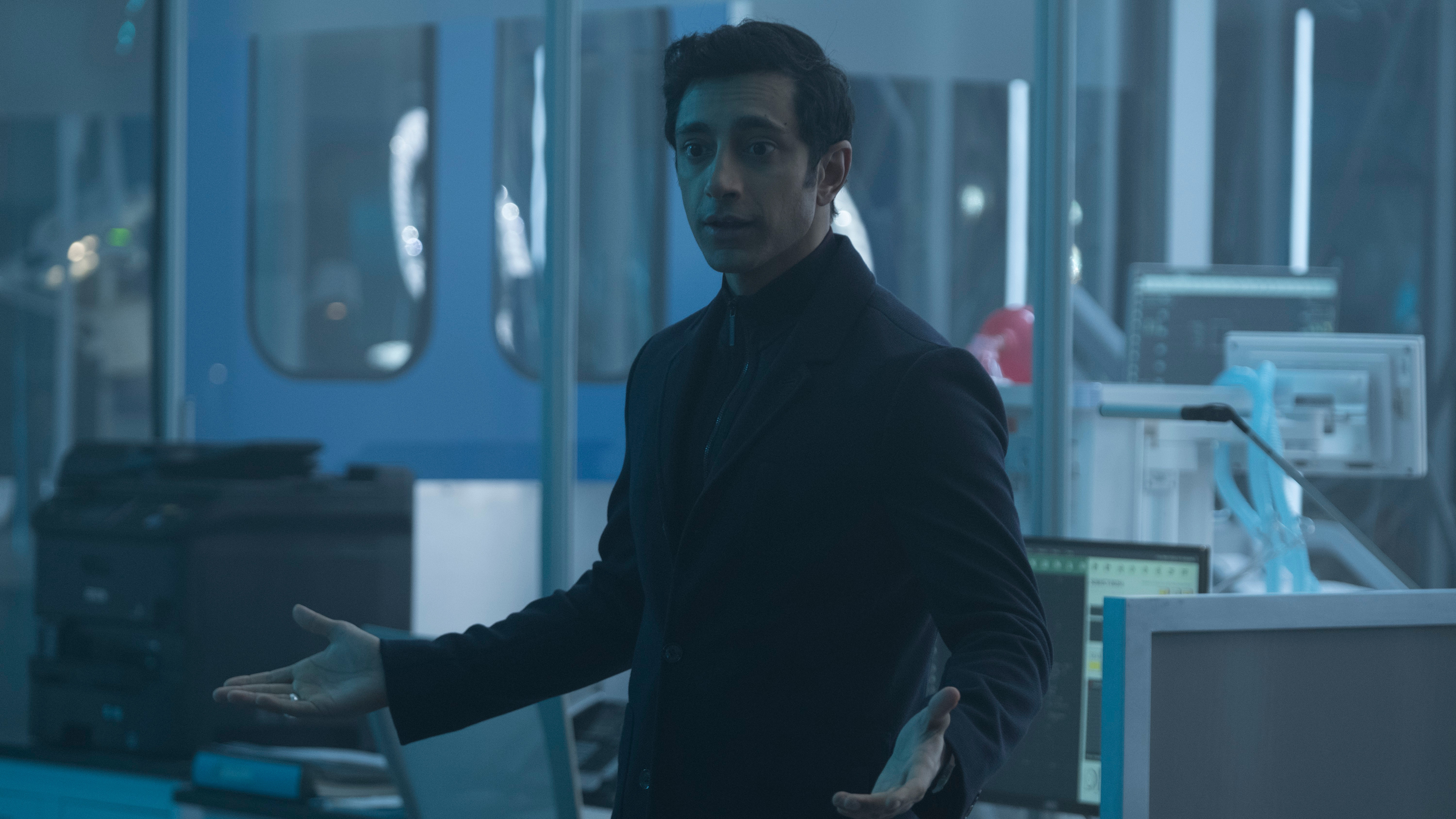 riz ahmed as carlton drake in venom movie 1539368597