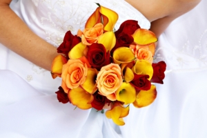 roses calla lilies bridal bouquet groom dress 4k 1540064189