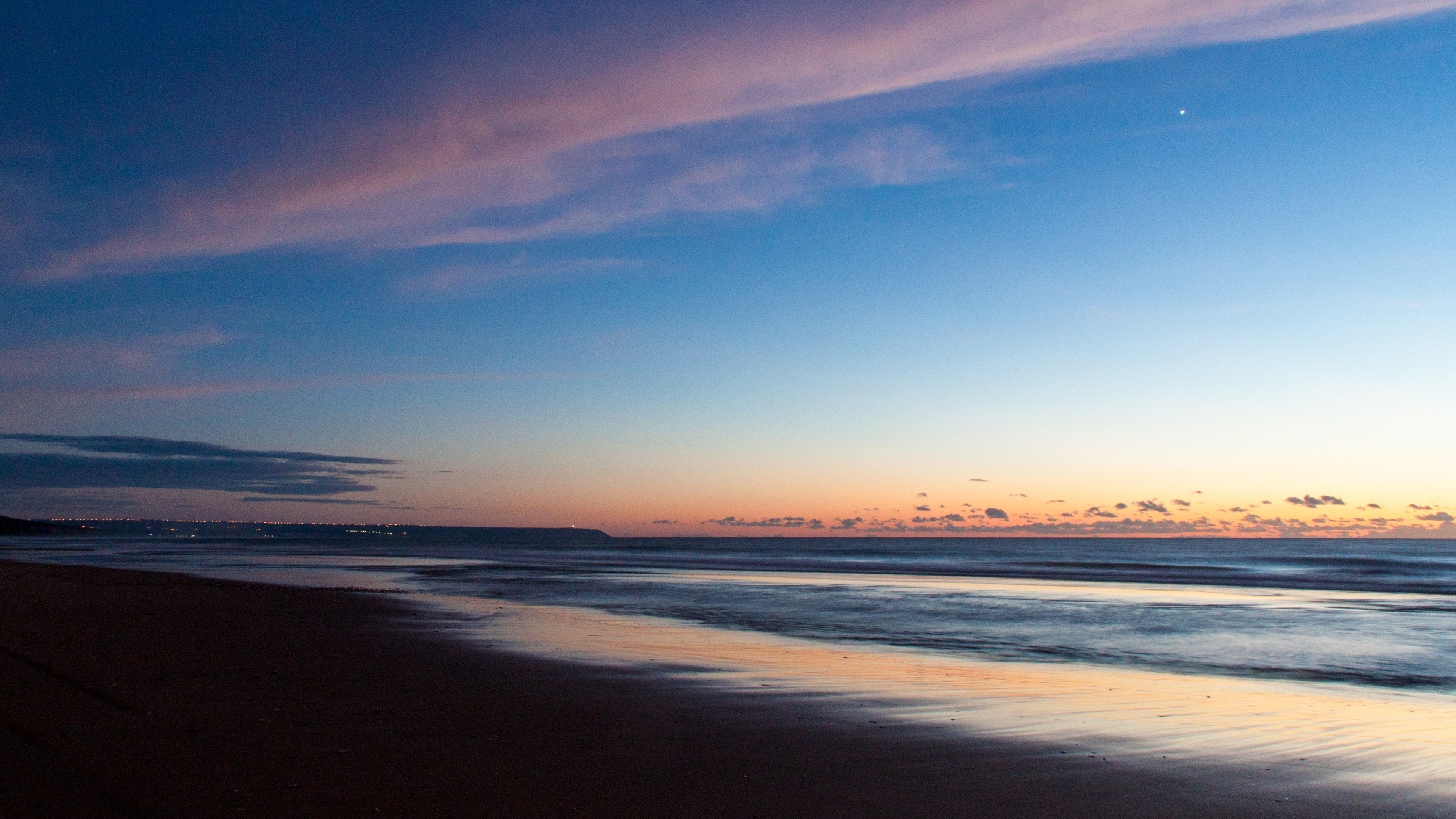 seashore during golden hour 4k 1540135883