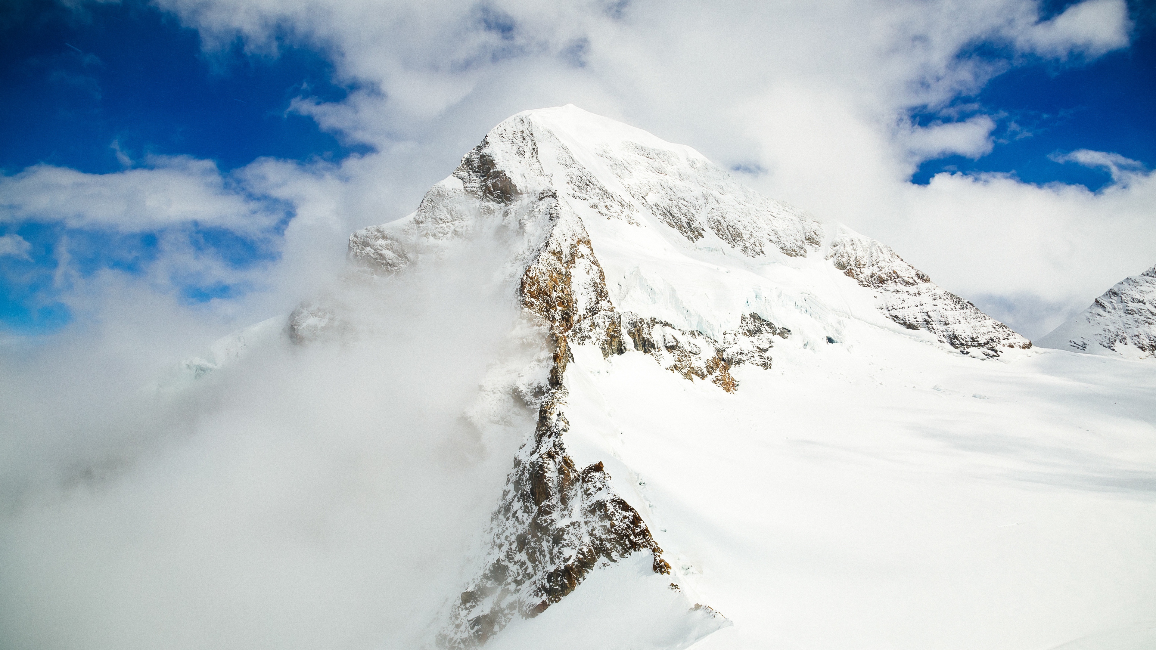 snow mountains 4k 1540131836