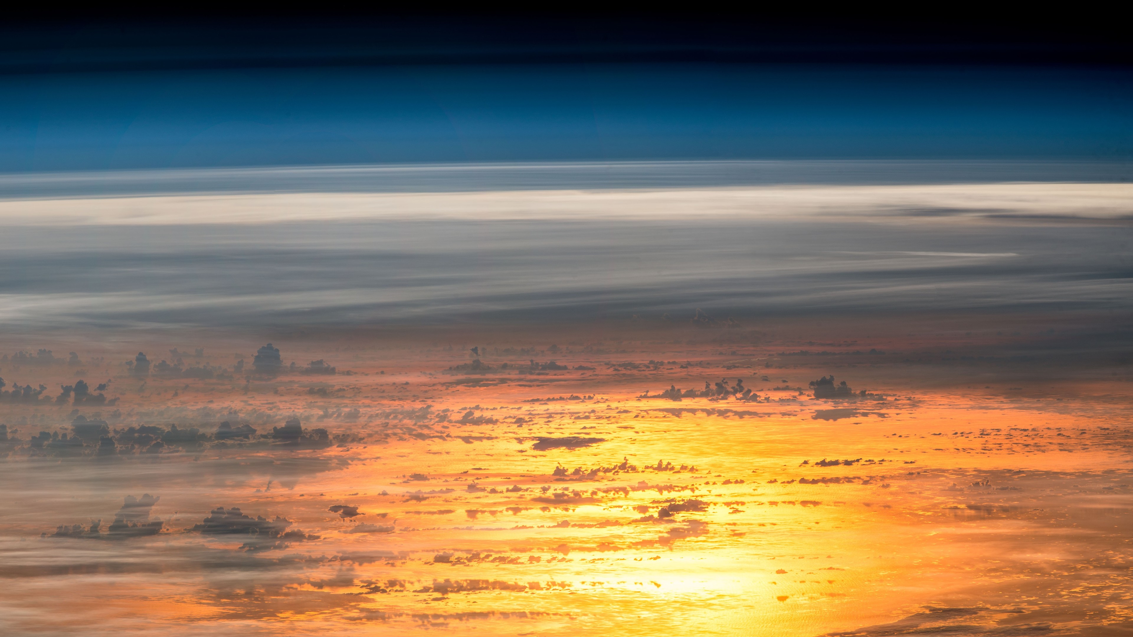 sunset from the international space station 1540140933