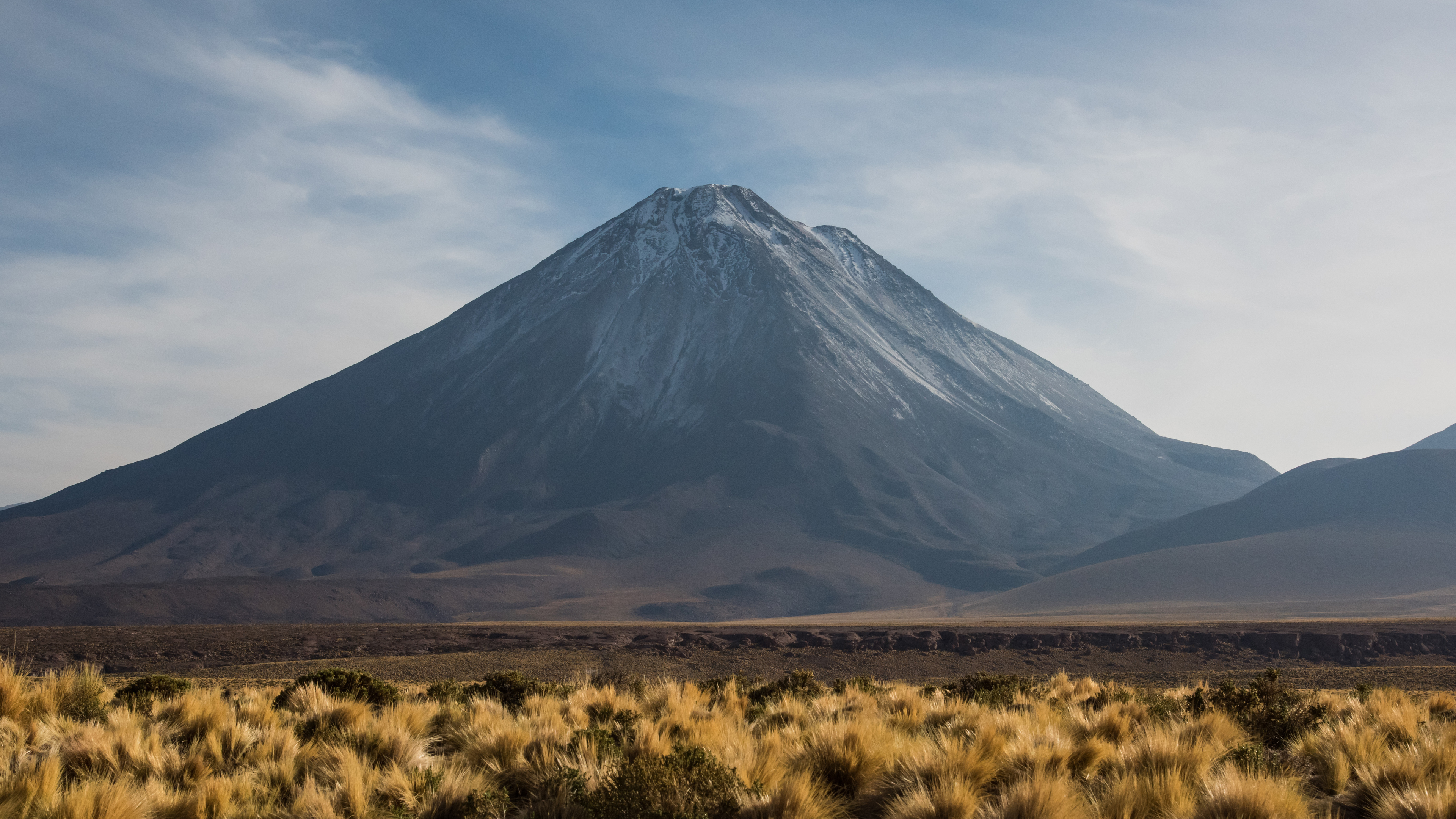 volcano mountain peak landscape 4k 1540144557