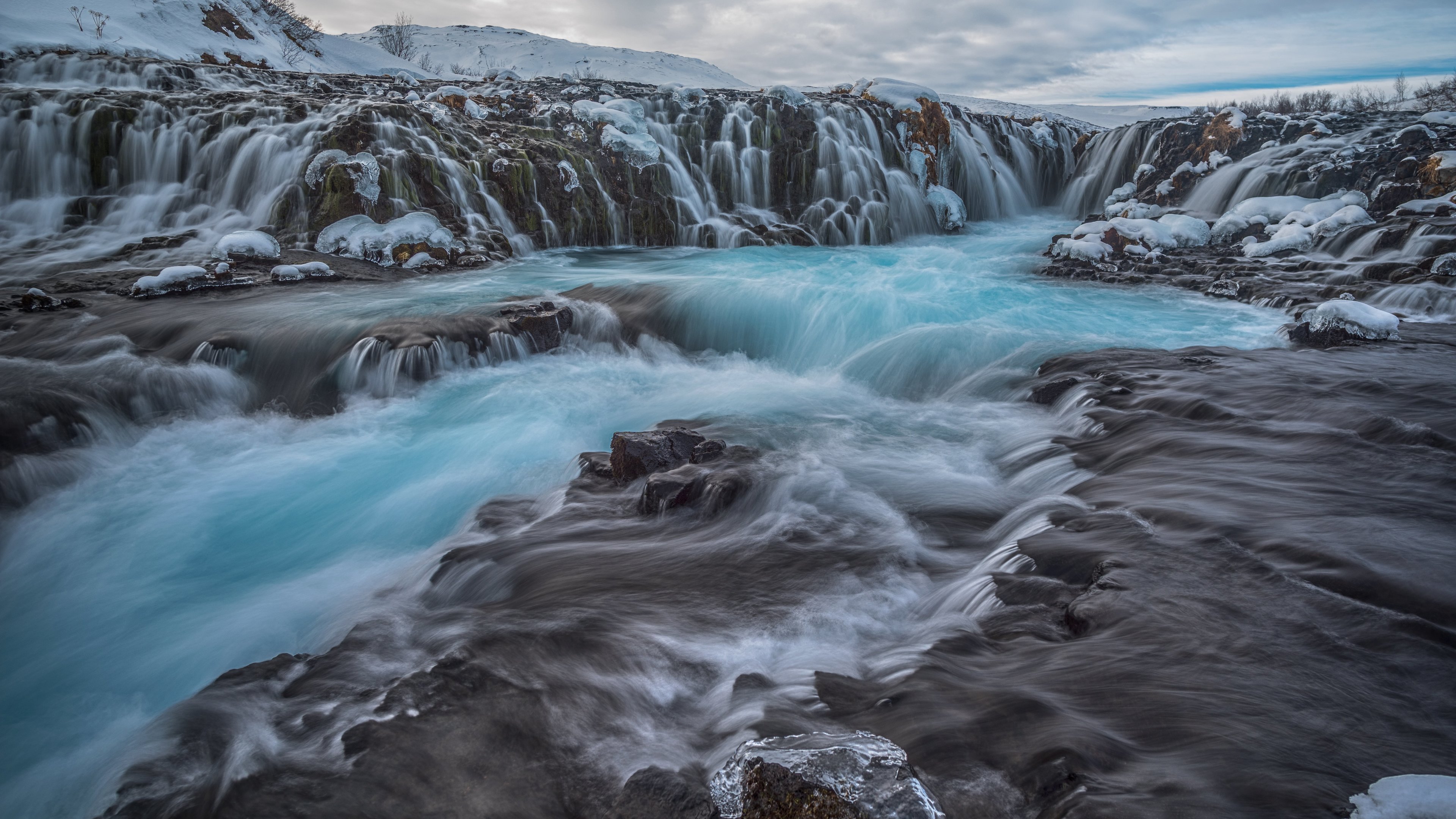 waterfall winter frozen rock 4k 1540133808