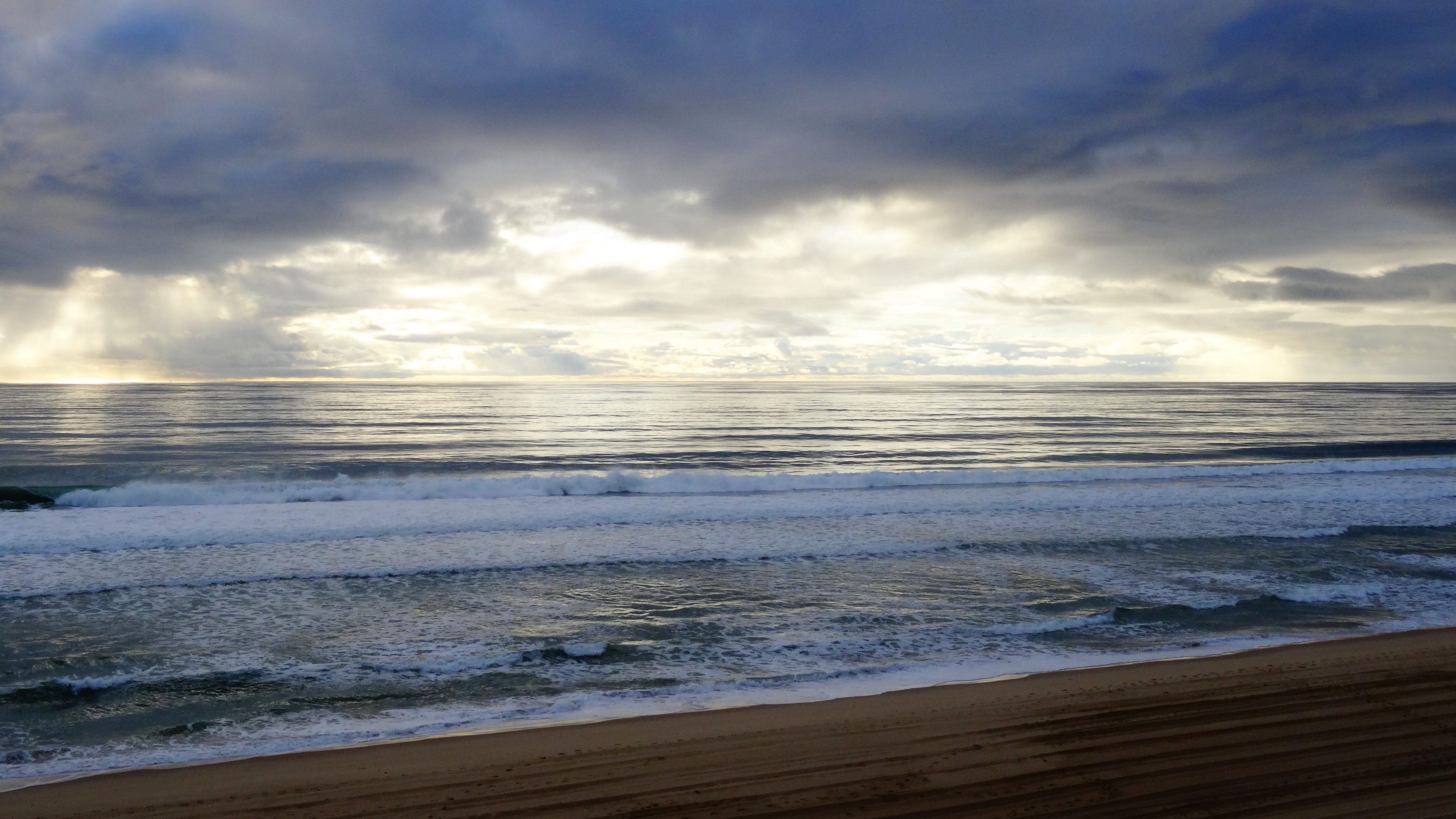 atlantic ocean sand beach sky 4k 1541116295