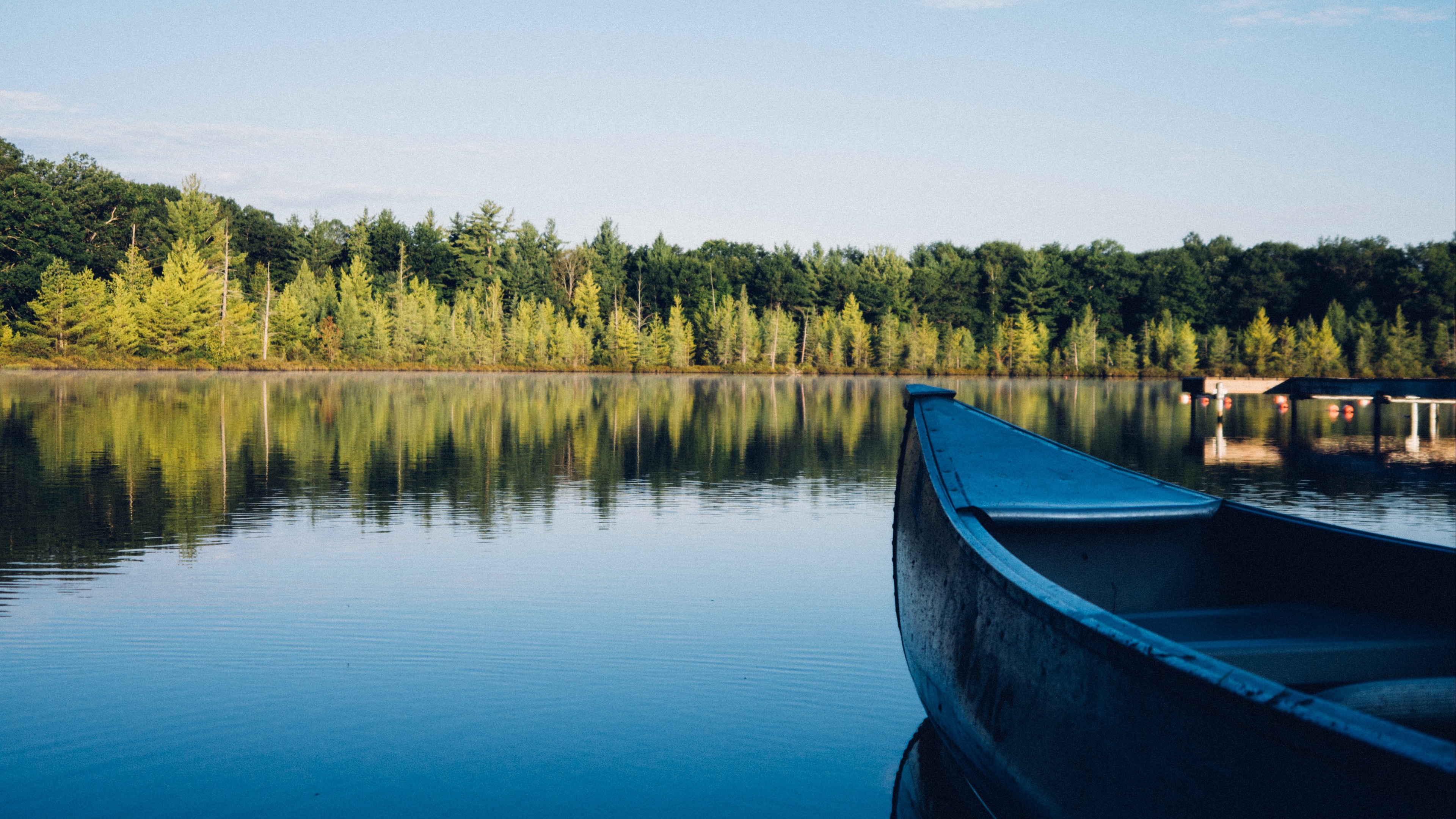 boat canoe lake trees 4k 1541114299