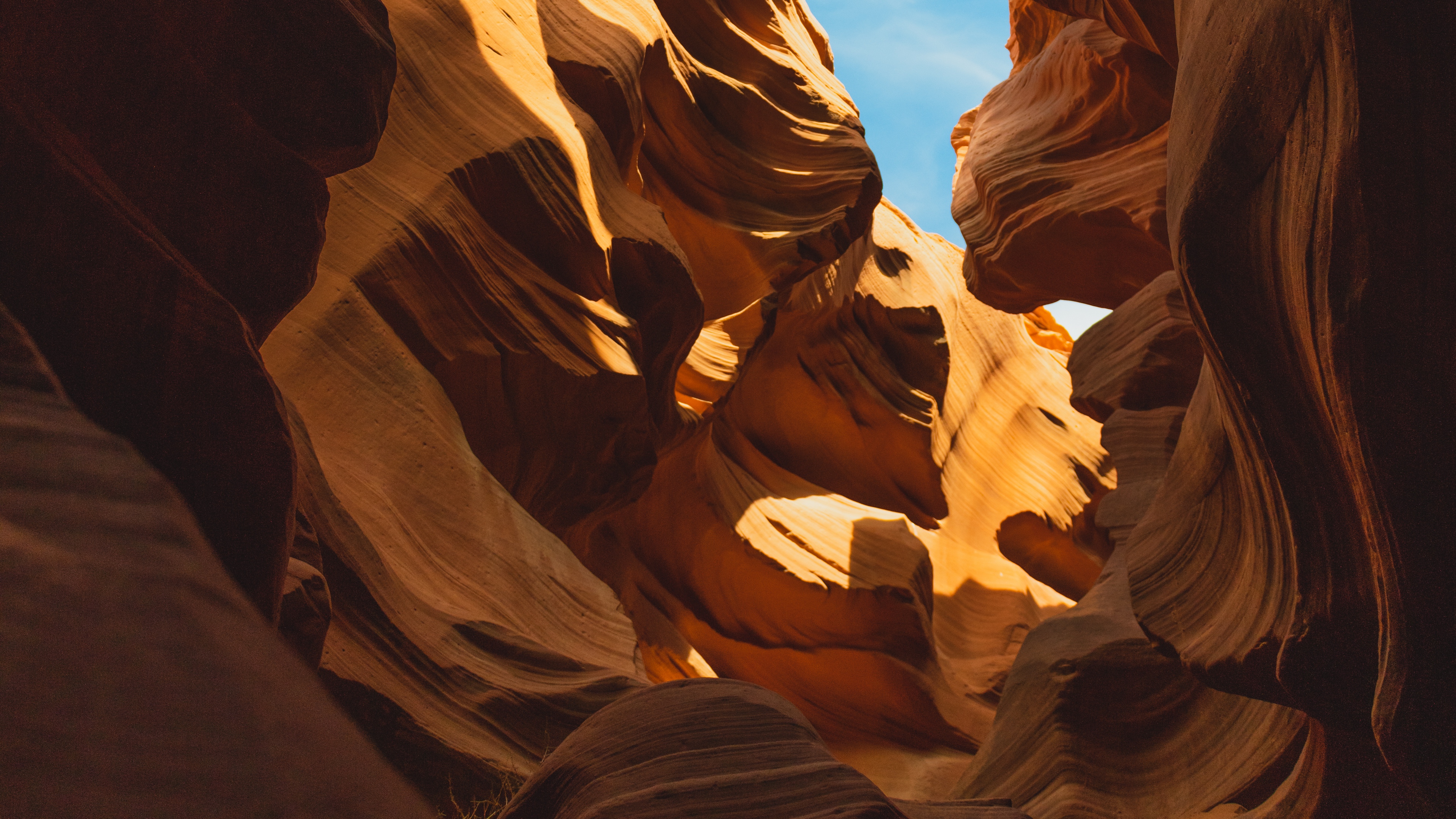 canyon crevice antelope canyon arizona united states 4k 1541117123