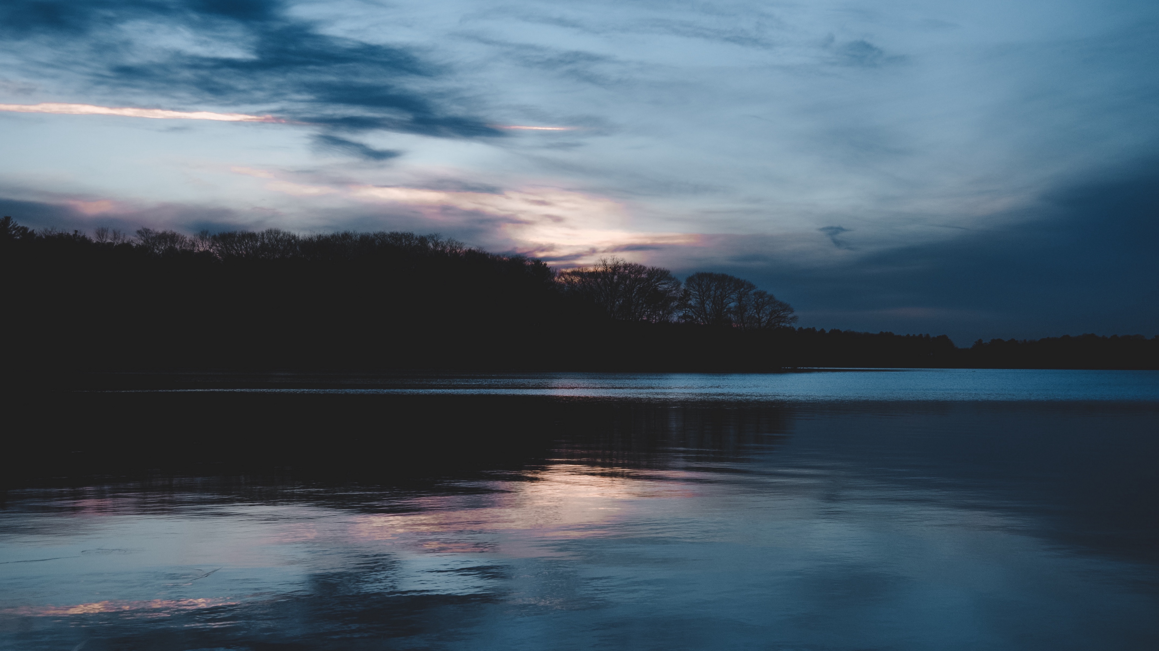 lake horizon evening clouds 4k 1541117454