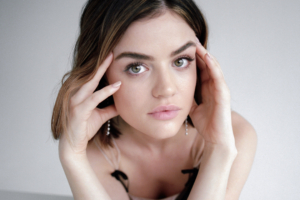 lucy hale 4k 2018 1542236253