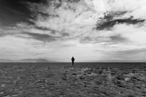 man field sky bw 4k 1541116562