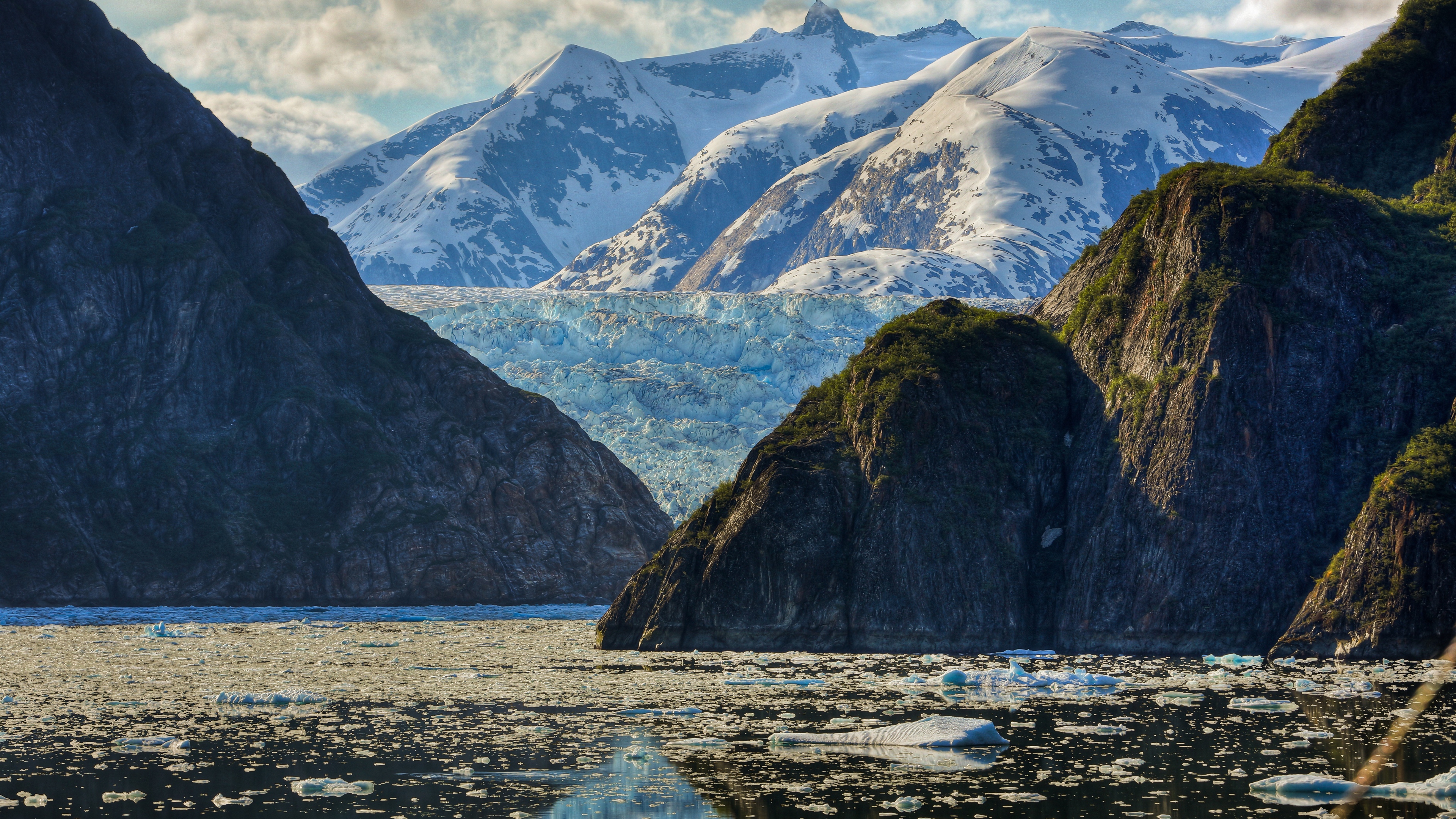 mountain sea glacier 4k 1541117885