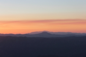 mountains skyline sunrise 4k 1541114060