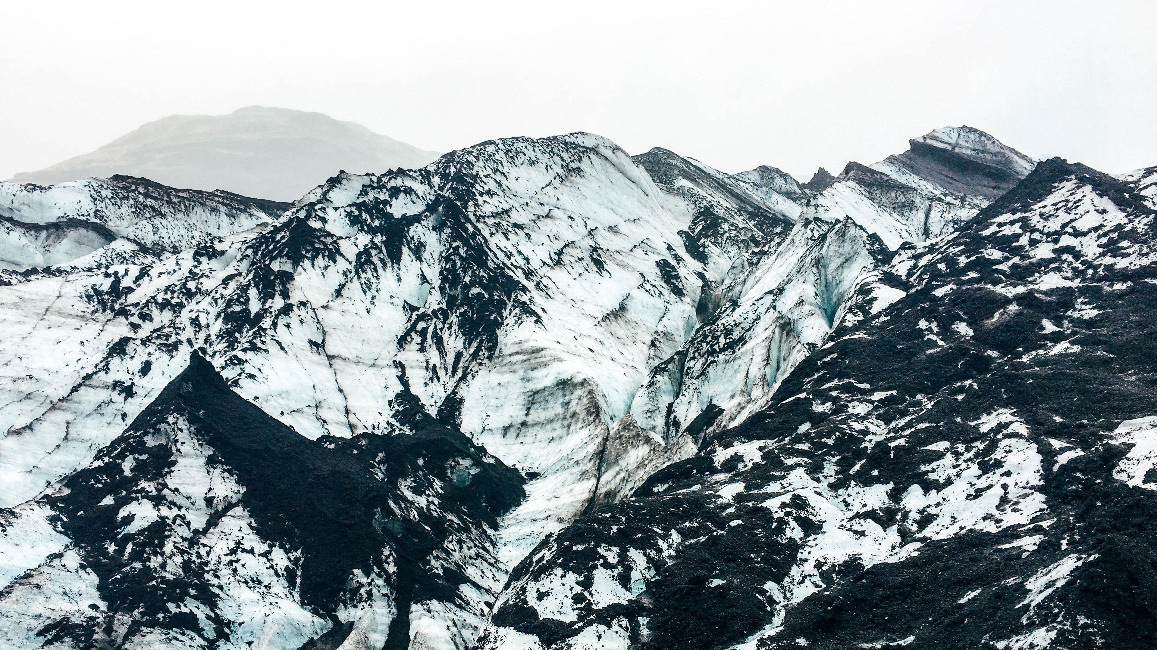 mountains snow covered peaks 4k 1541114163