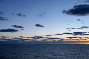 ocean atlantic horizon sunset 4k 1541114058