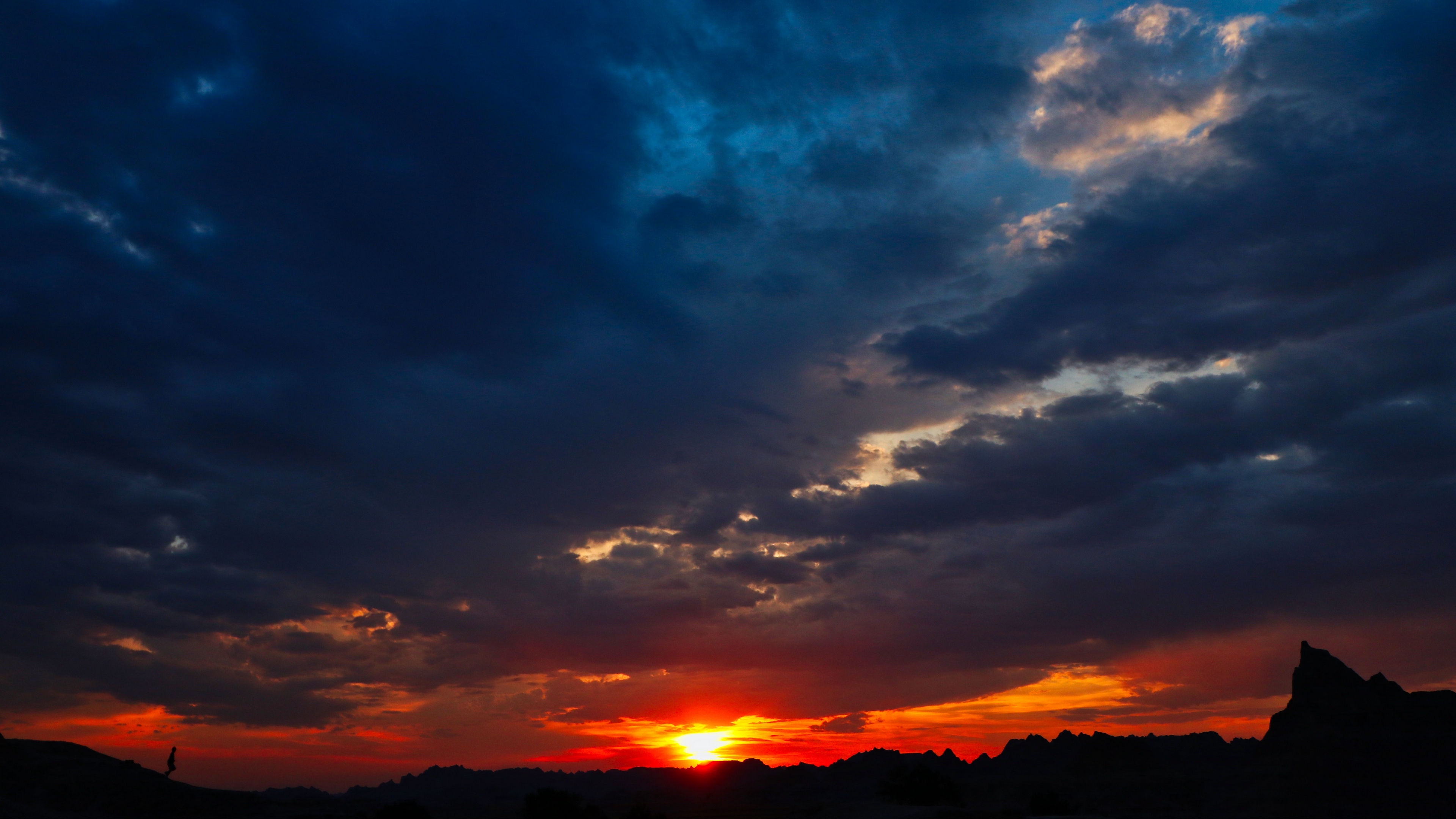 sky clouds sunset horizon 4k 1541115897