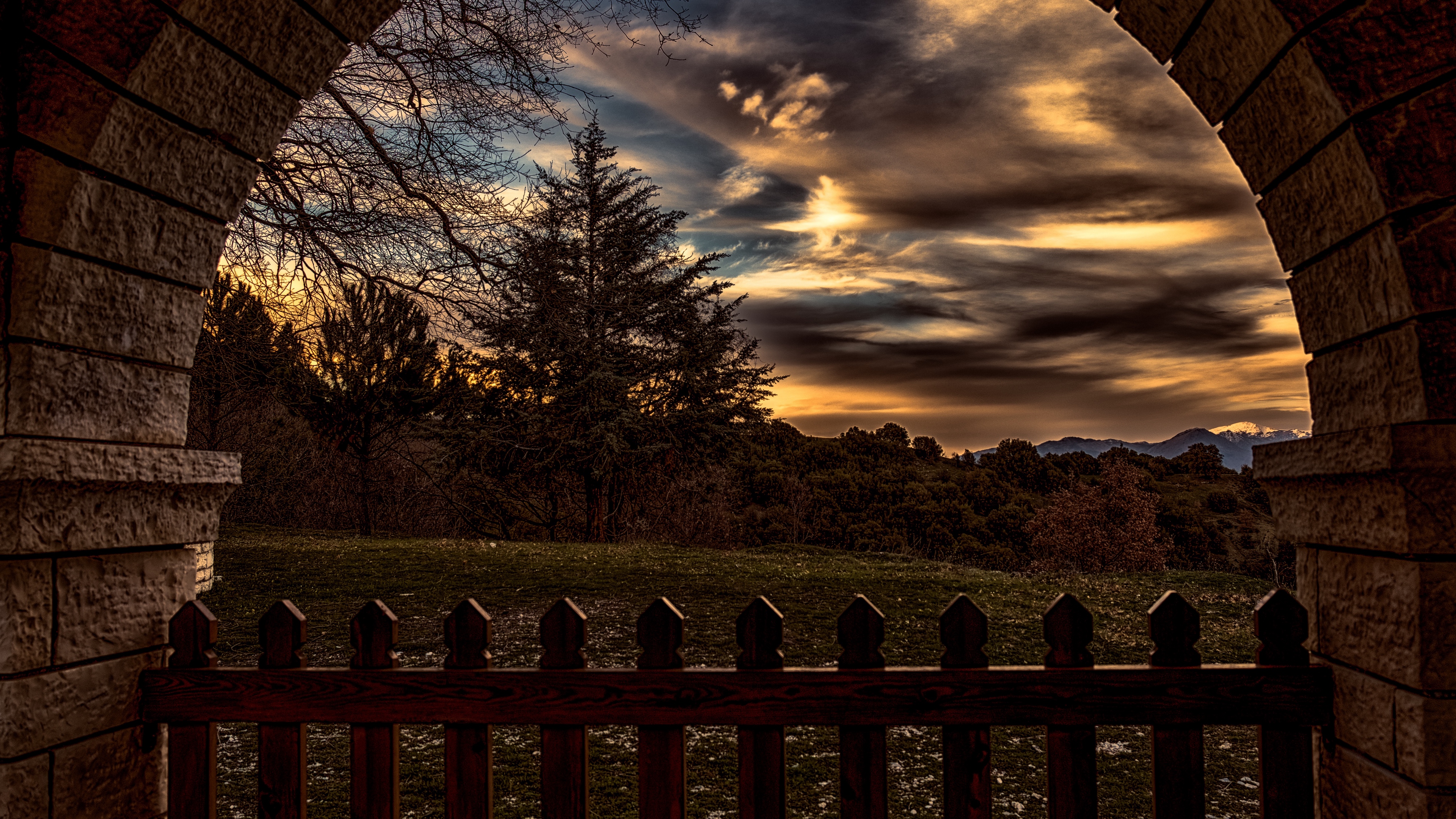 sunset trees fence arch 4k 1541114236