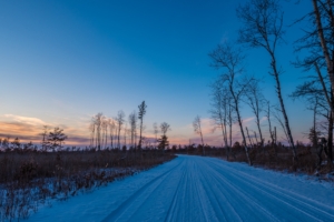 winter road trees horizon sky 4k 1541115767