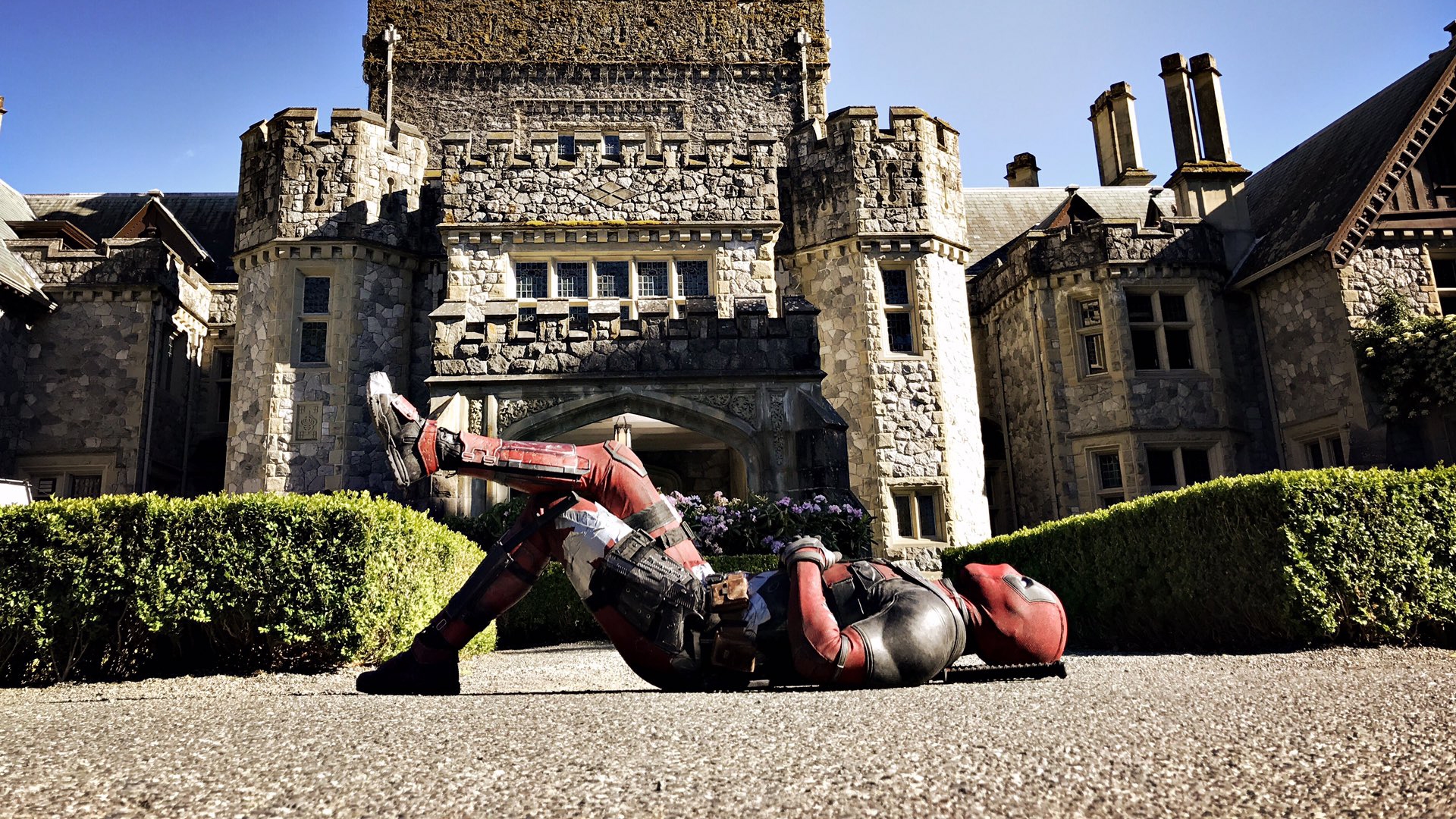 deadpool 2 movie 2018 mansion hd wallpaper