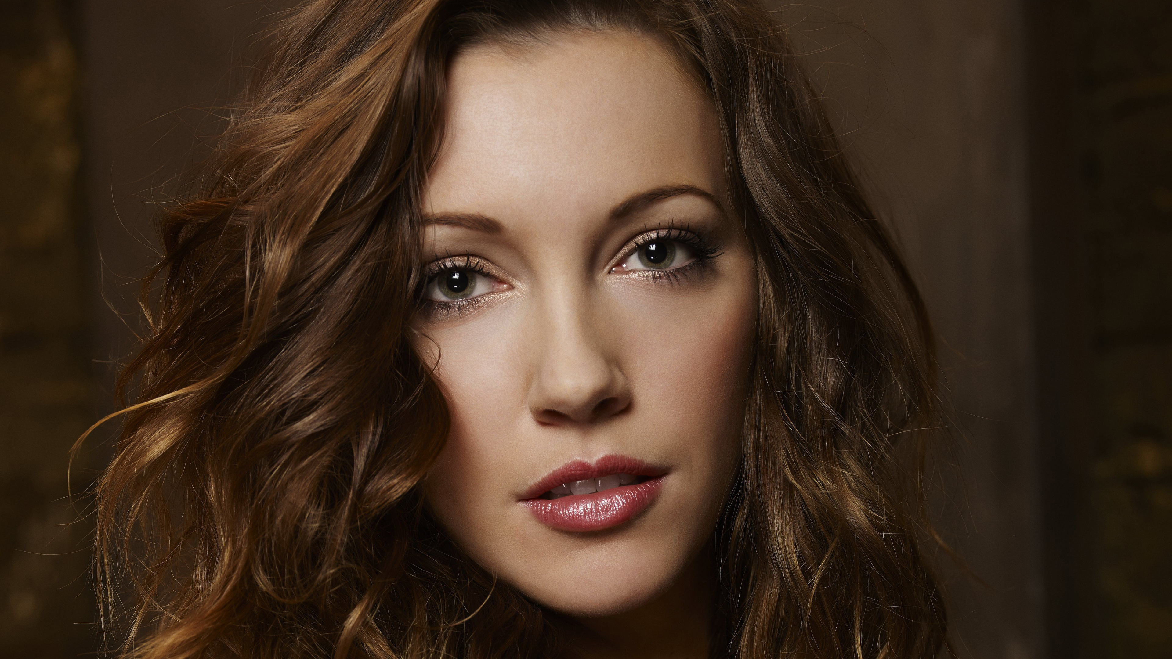 katie cassidy 4k 1547937572