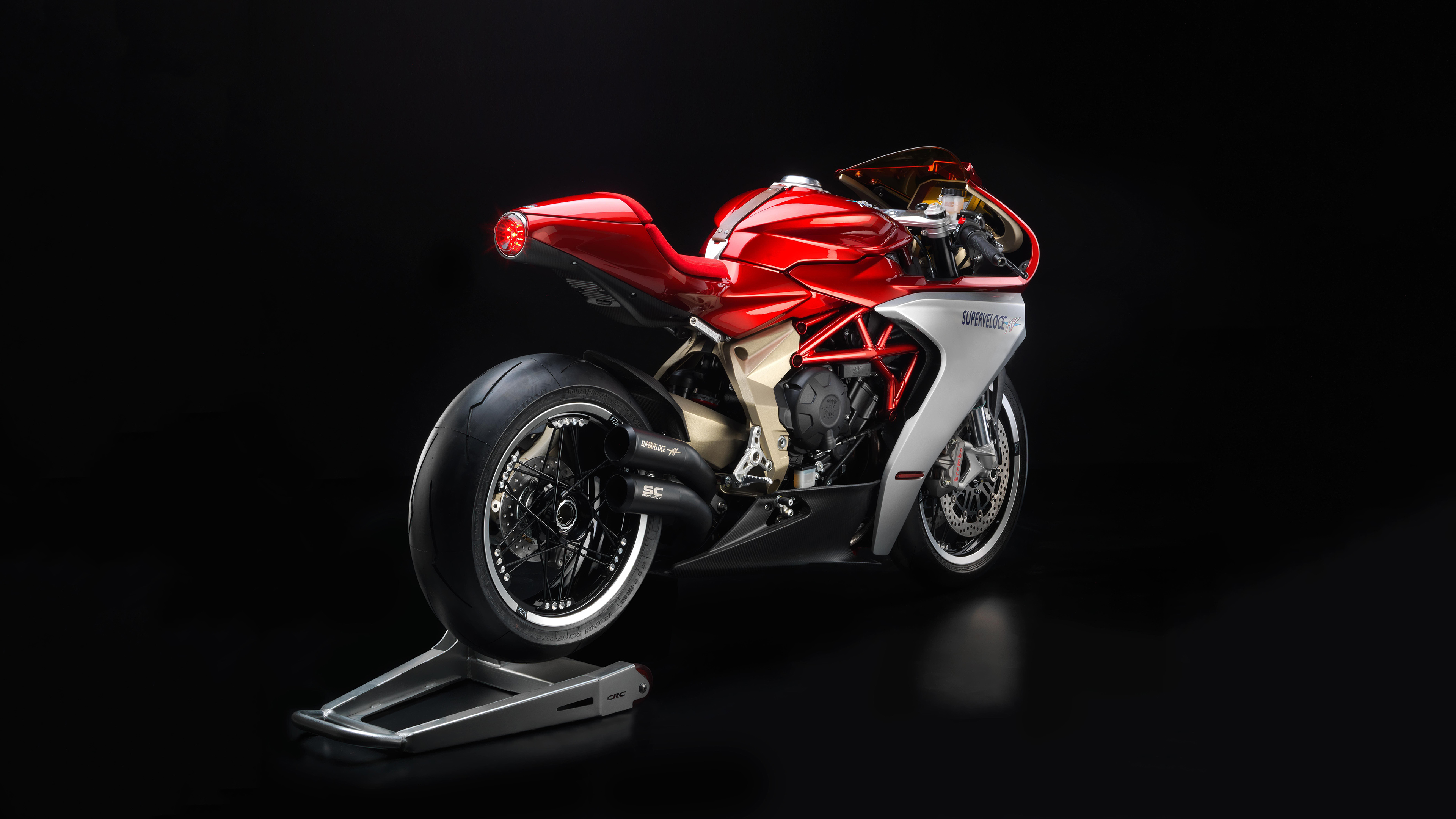 mv agusta superveloce 800 4k 1547937824