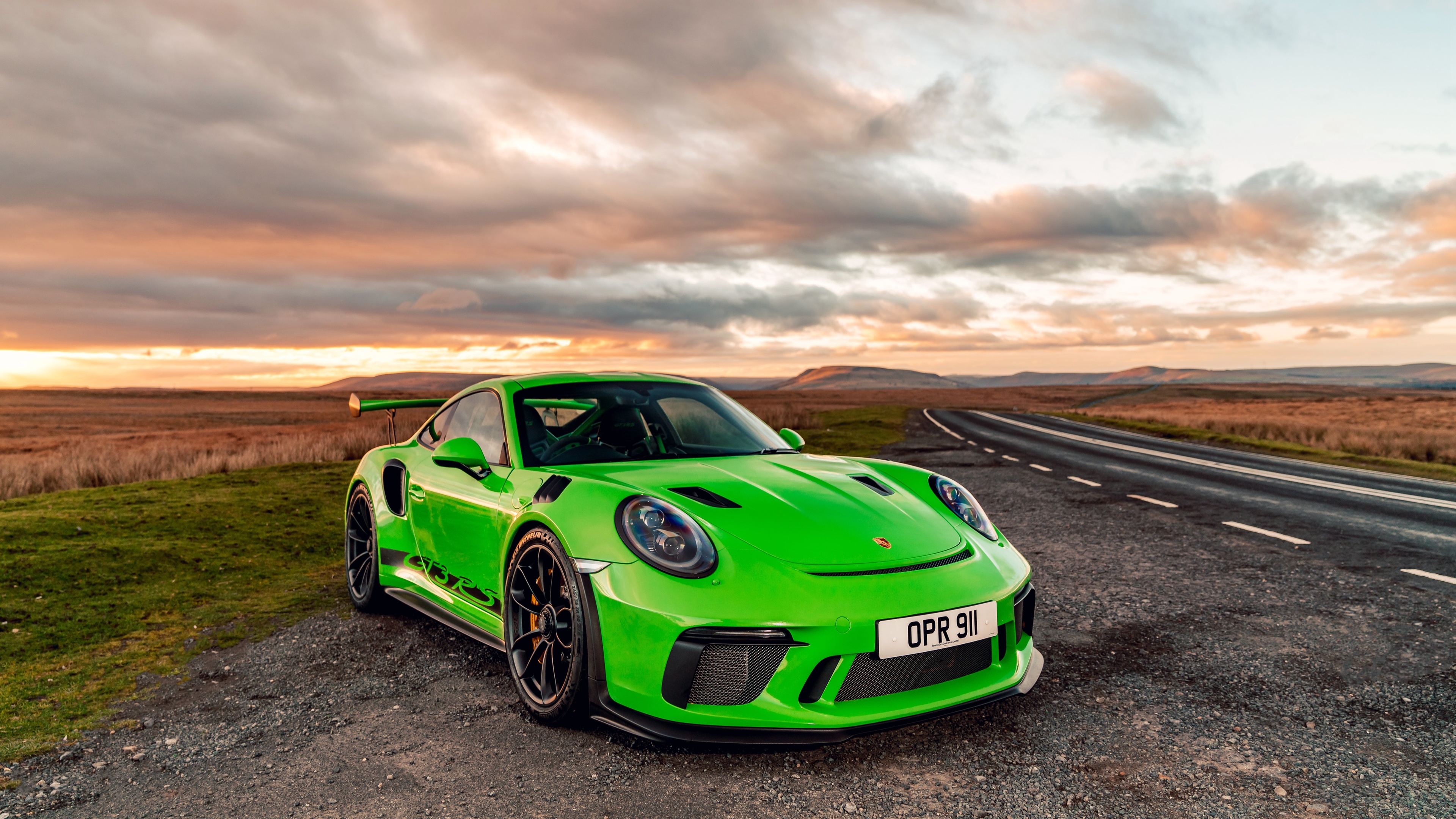 porsche 911 2018 gt3 rs green 4k 1546362649