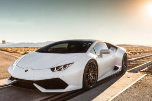 white lamborghini huracan 4k 2018 1546361650