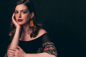 anne hathaway 2019 4k 1553072986