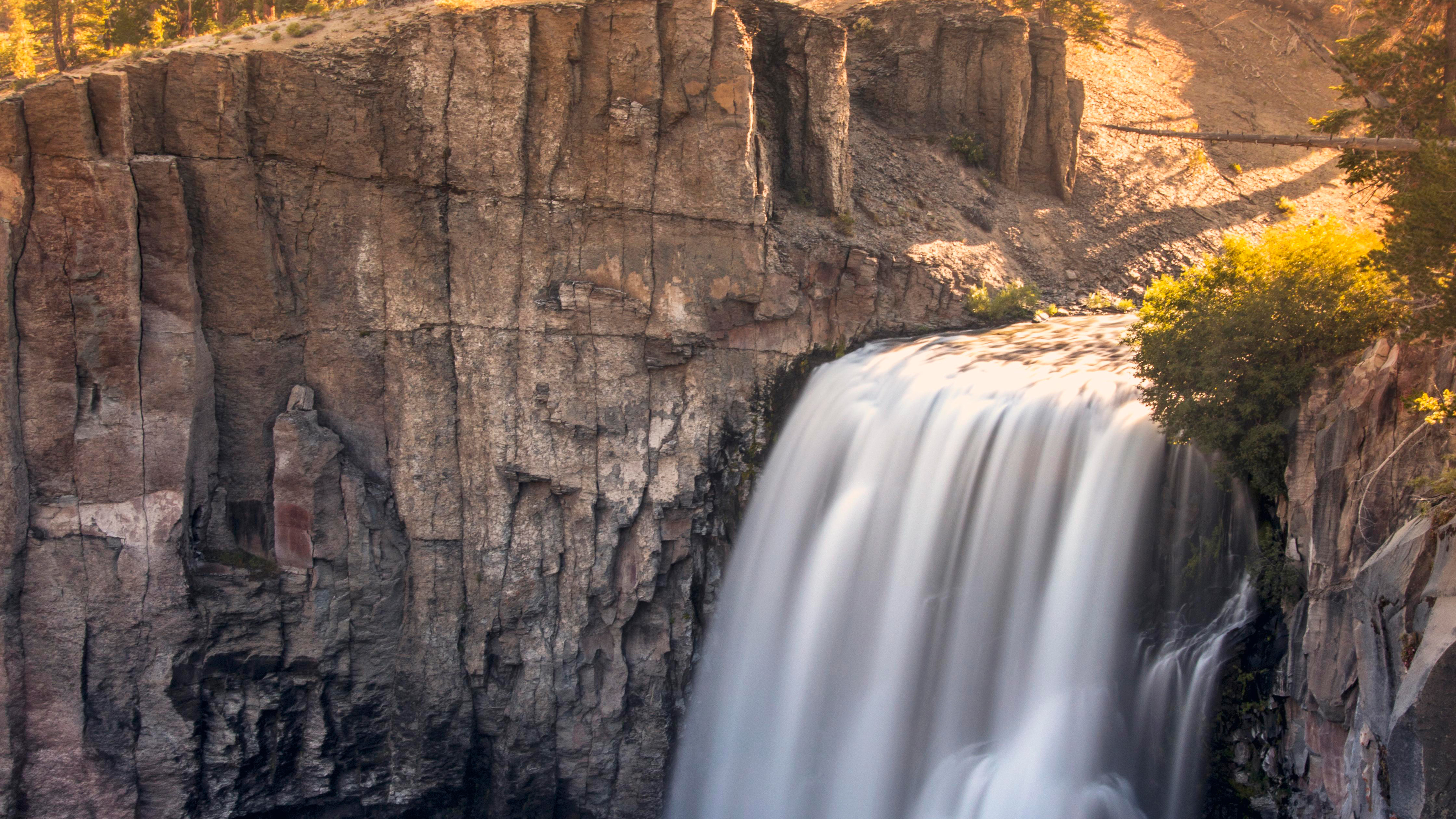 devils postpile national monument waterfall 1551644844