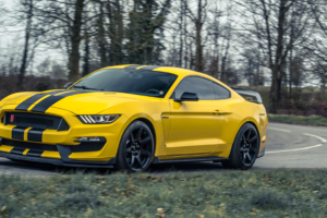 yellow mustang 4k 1553075739