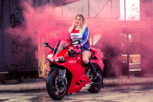 harley quinn on ducati cosplay 4k 1556184880