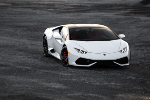 white lamborghini huracan 4k 2019 1556185248