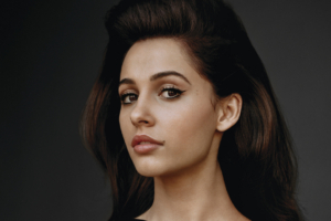 2019 naomi scott w magazine 1558220750