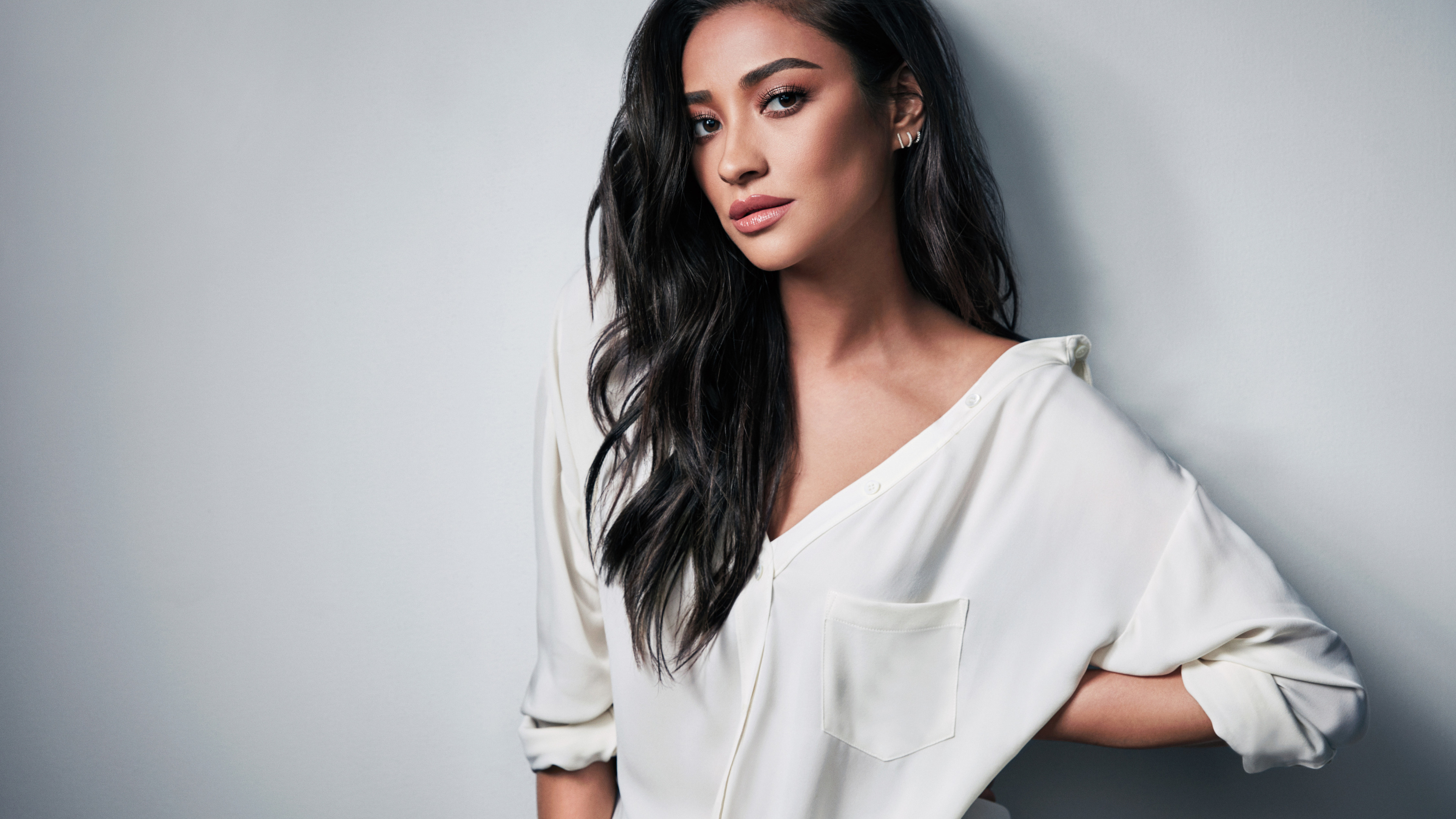 shay mitchell 4k 2019 1558220688