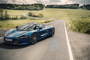 blue mclaren 1562107603