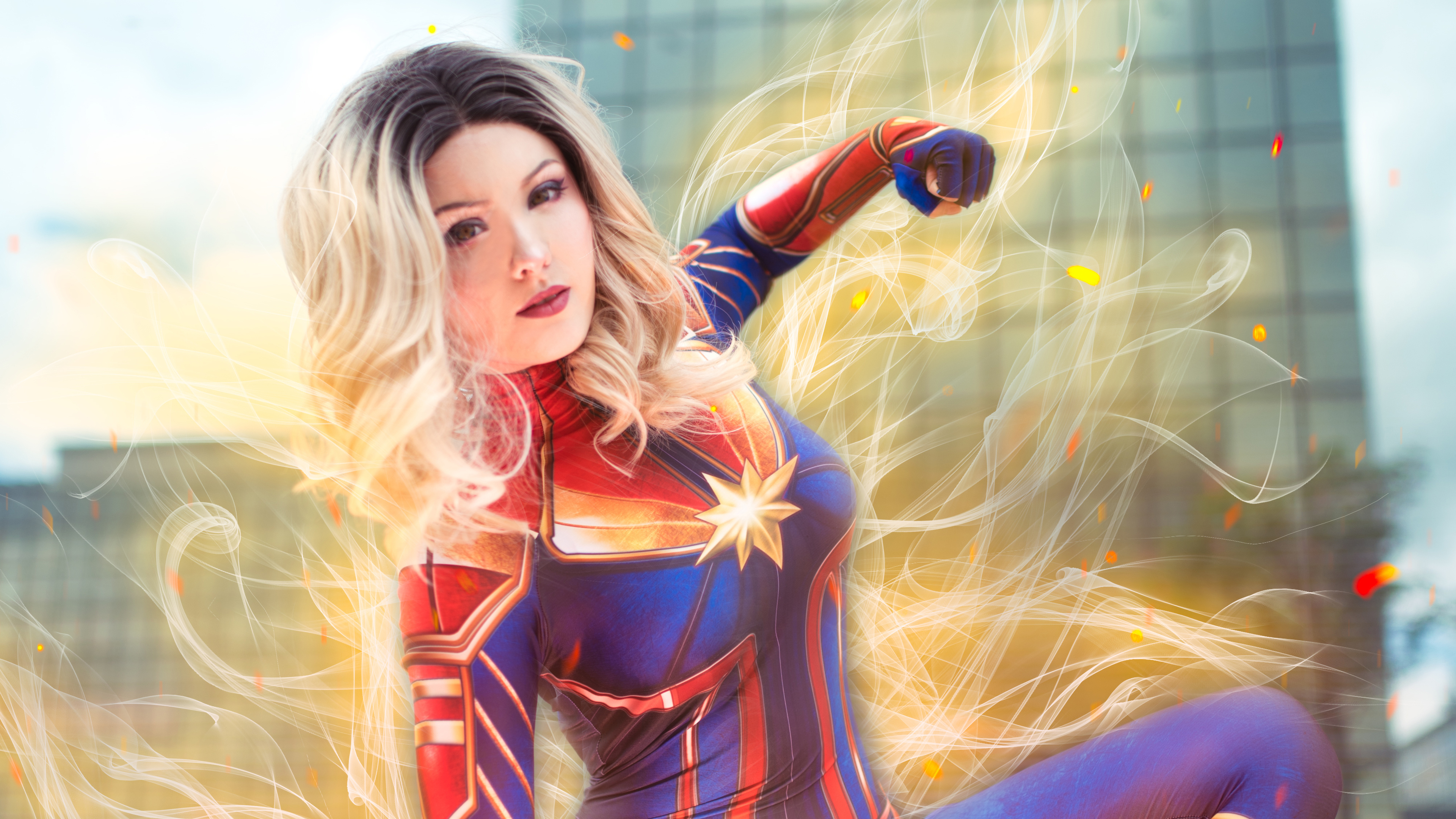 captain marvel glowing 1562104656