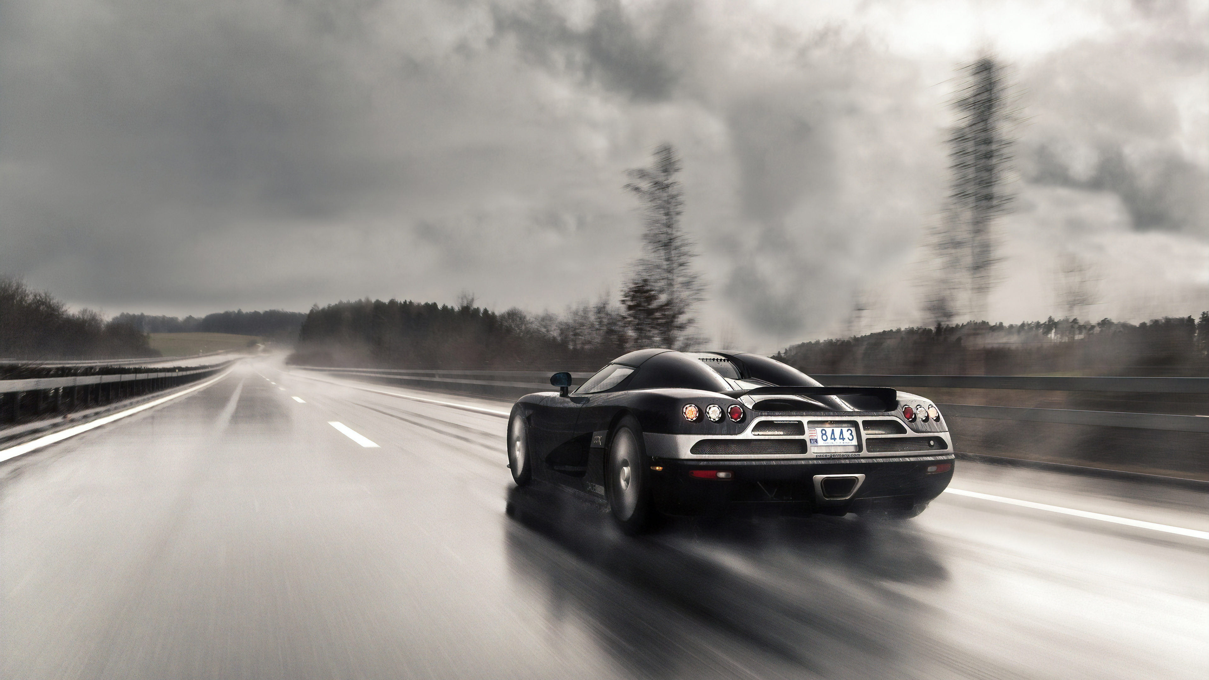 koenigsegg on wet roads 1562107983