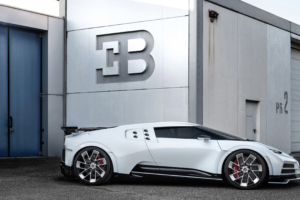 2020 bugatti centodieci side view 1569188909