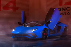 blue lamborghini aventador 2019 1569188399